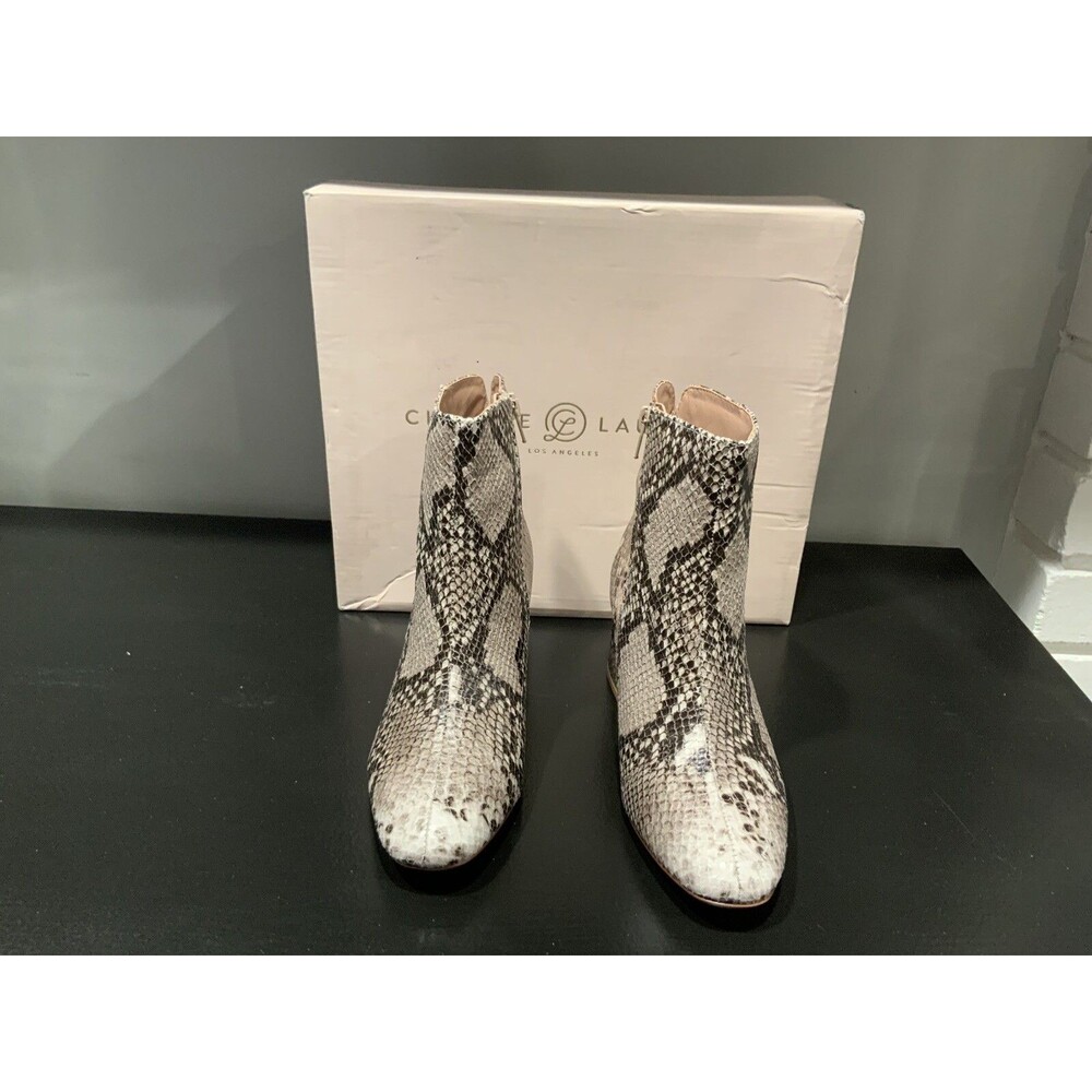 Chinese Laundry Davina Size 5 Bootie Snake Print / NWB